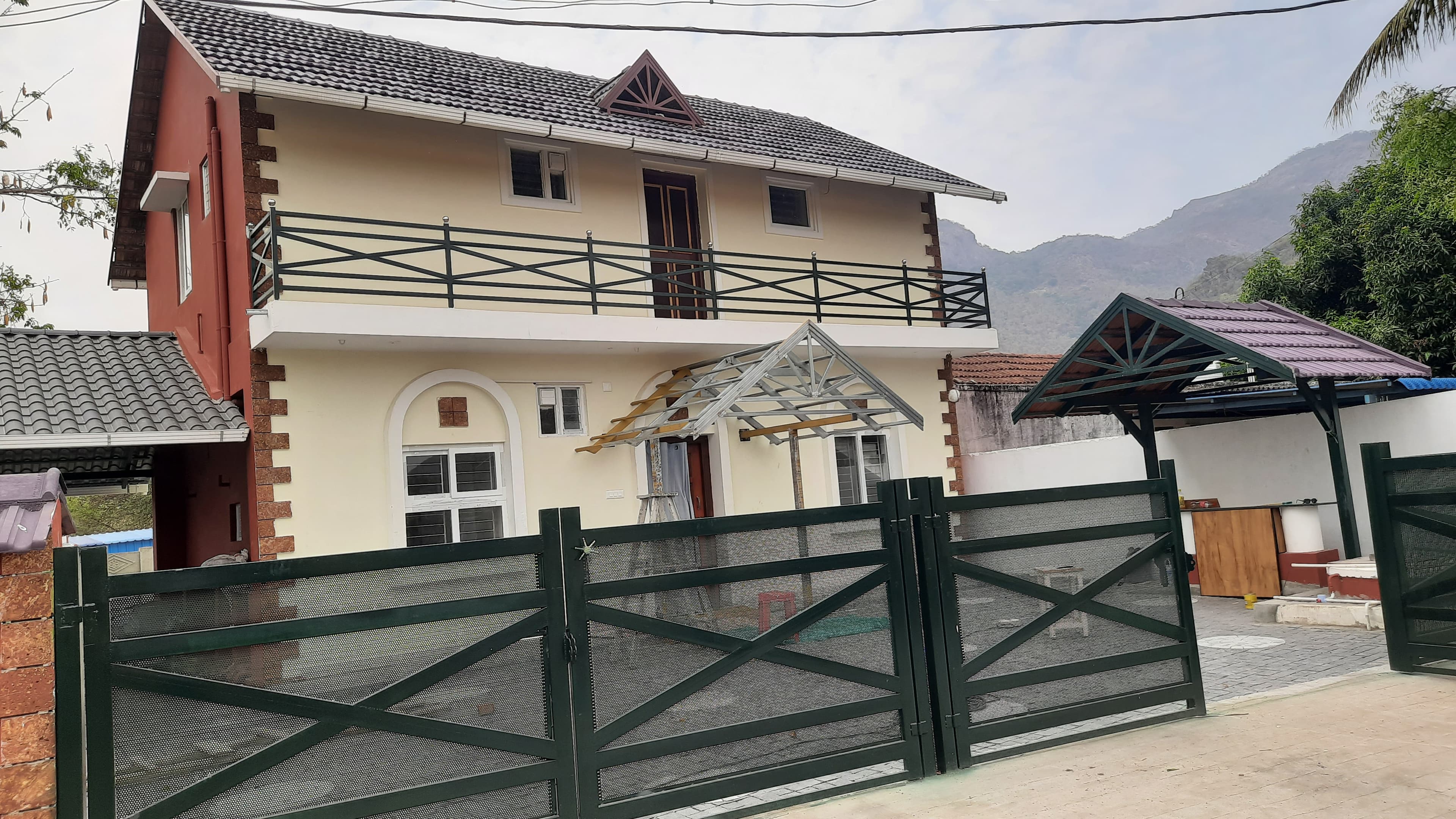 Meraki cottage house